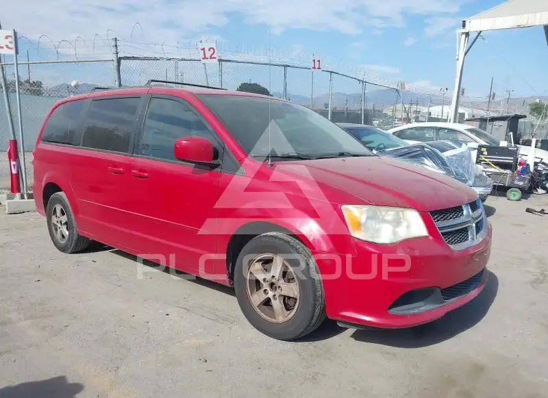 2013 Dodge Grand Caravan фото