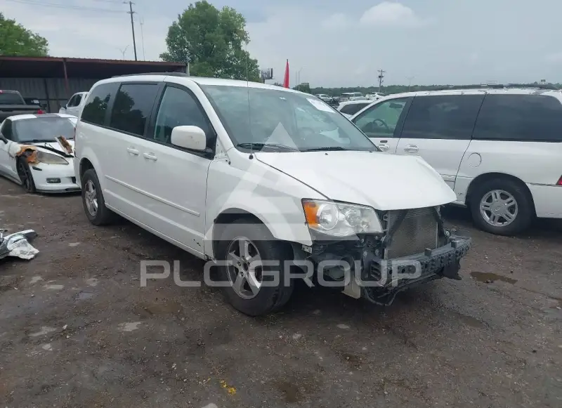 2013 Dodge Grand Caravan photo