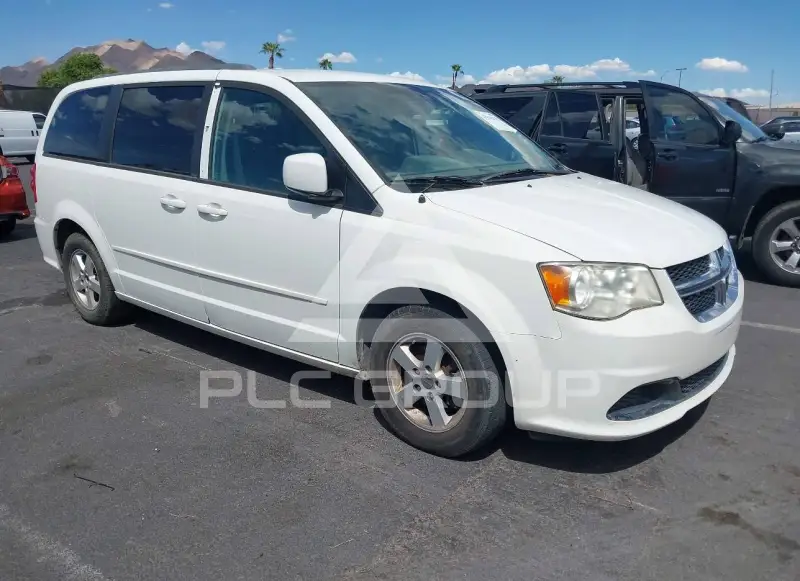 2013 Dodge Grand Caravan фото