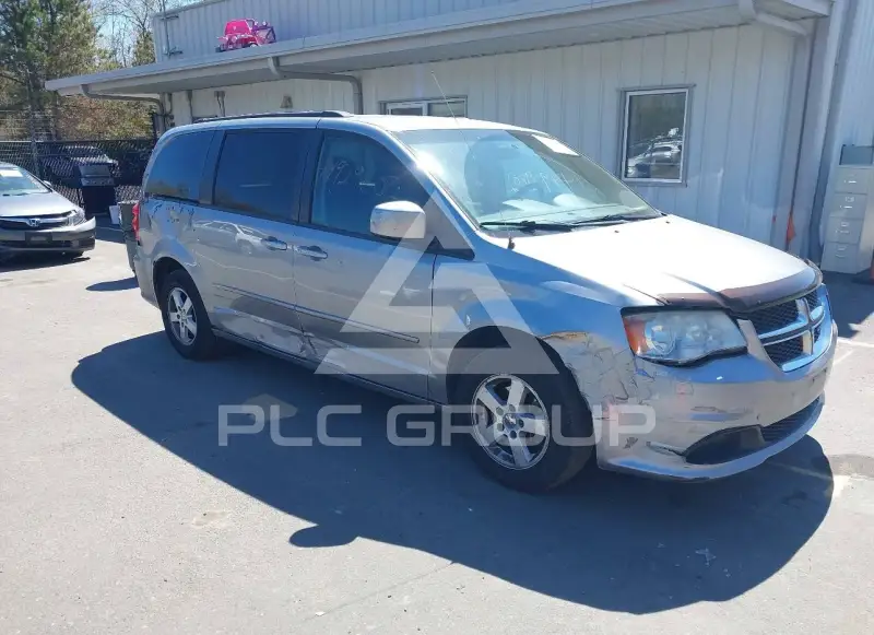 2013 Dodge Grand Caravan фото