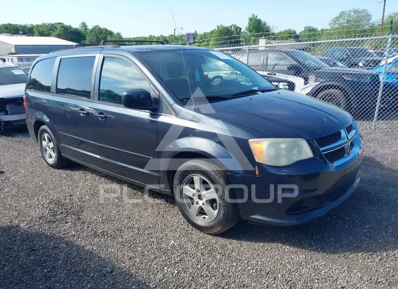 2013 Dodge Grand Caravan фото
