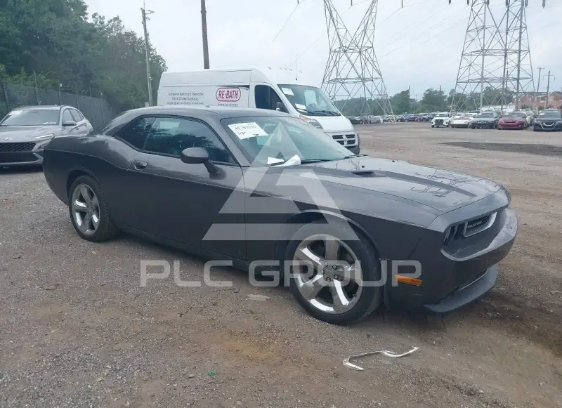 2013 Dodge CHALLENGER фото
