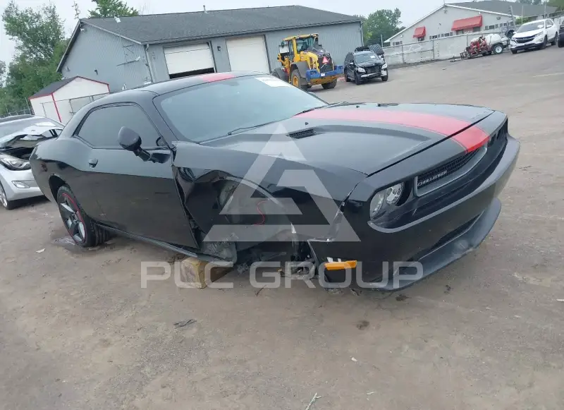 2013 Dodge CHALLENGER фото
