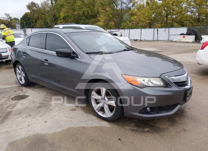 2013 Acura ILX photo