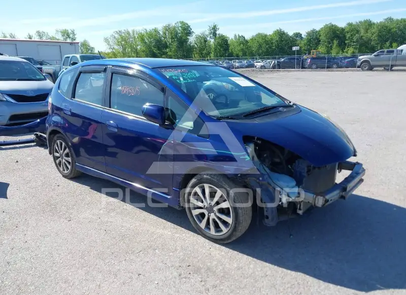 2013 Honda FIT photo
