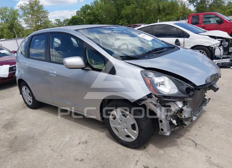 2013 Honda FIT photo