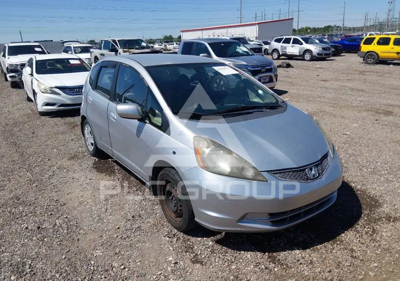 2013 Honda FIT фото