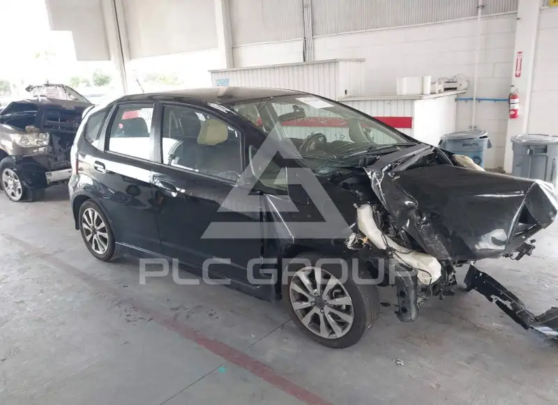 2013 Honda FIT photo
