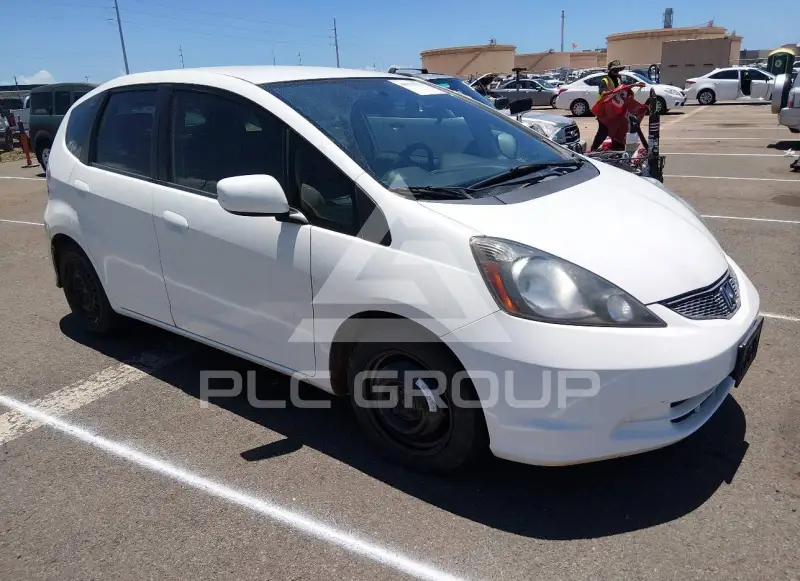 2013 Honda FIT photo