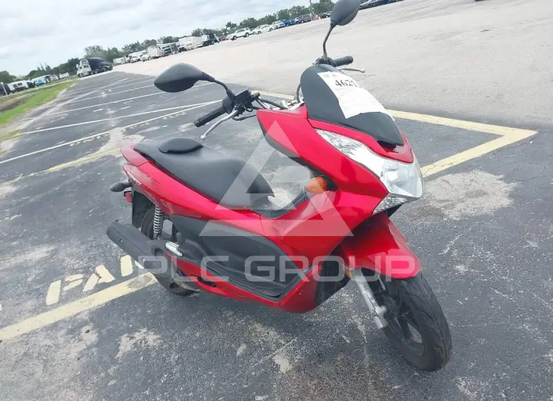2013 Honda PCX photo