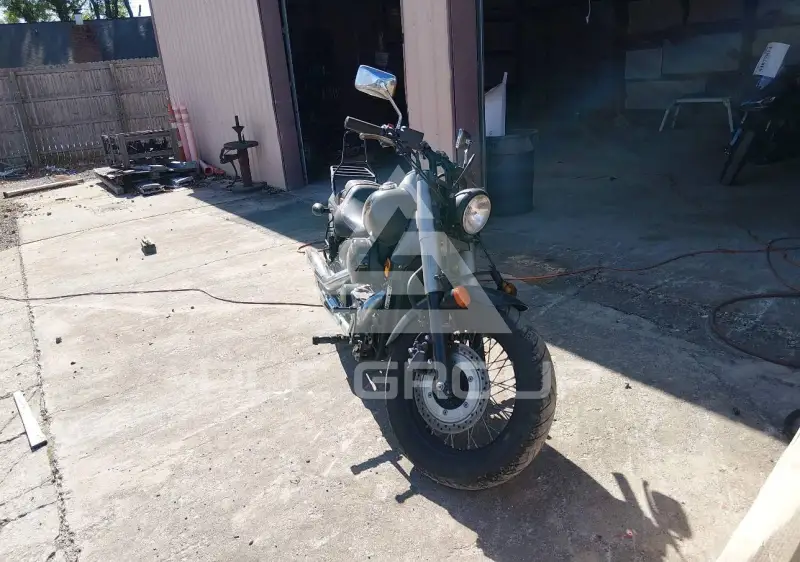 2013 Honda VT750 фото
