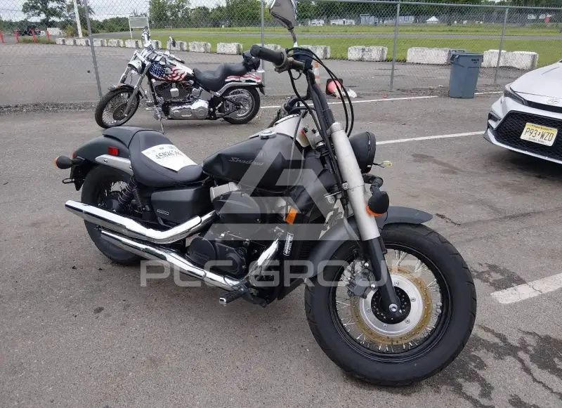 2013 Honda VT750 фото