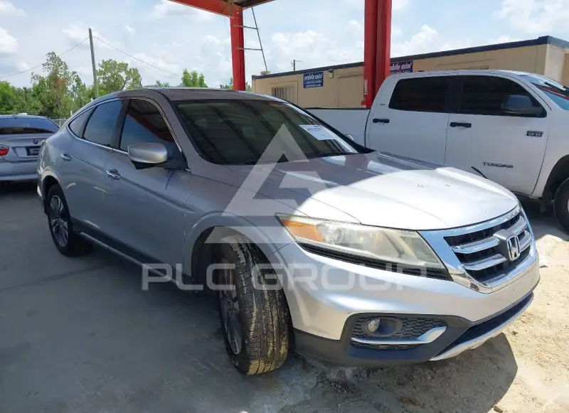 2013 Honda CROSSTOUR фото