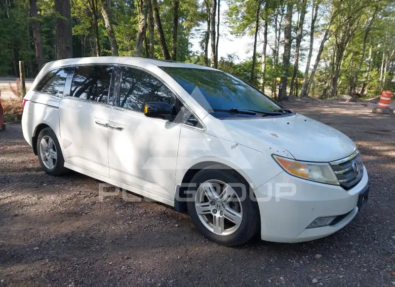 2013 Honda ODYSSEY photo