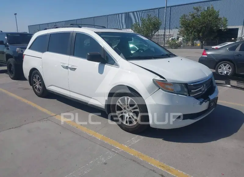 2013 Honda ODYSSEY фото
