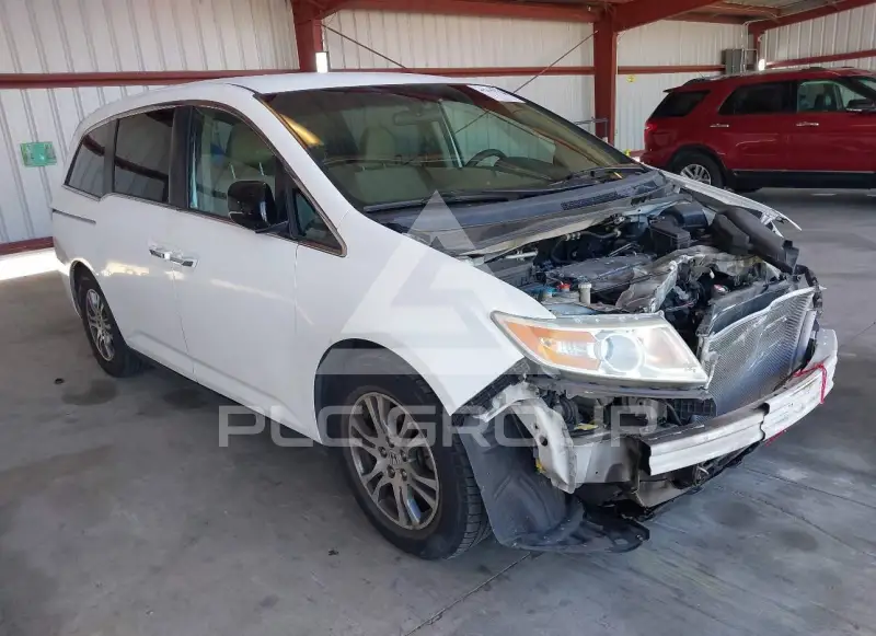 2013 Honda ODYSSEY photo
