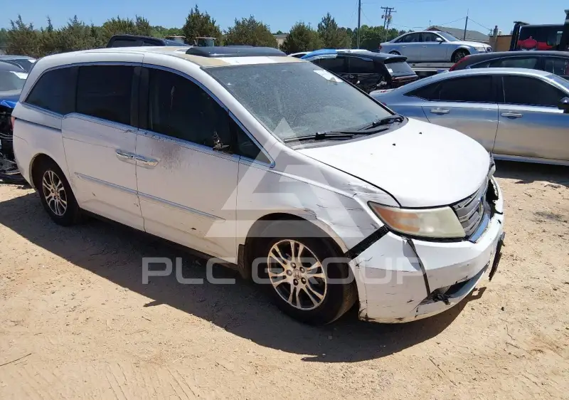2013 Honda ODYSSEY фото