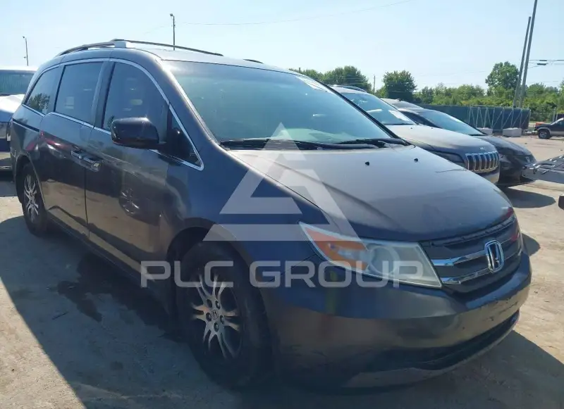 2013 Honda ODYSSEY photo