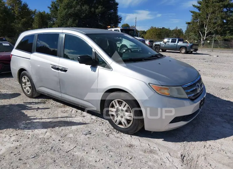 2013 Honda ODYSSEY фото