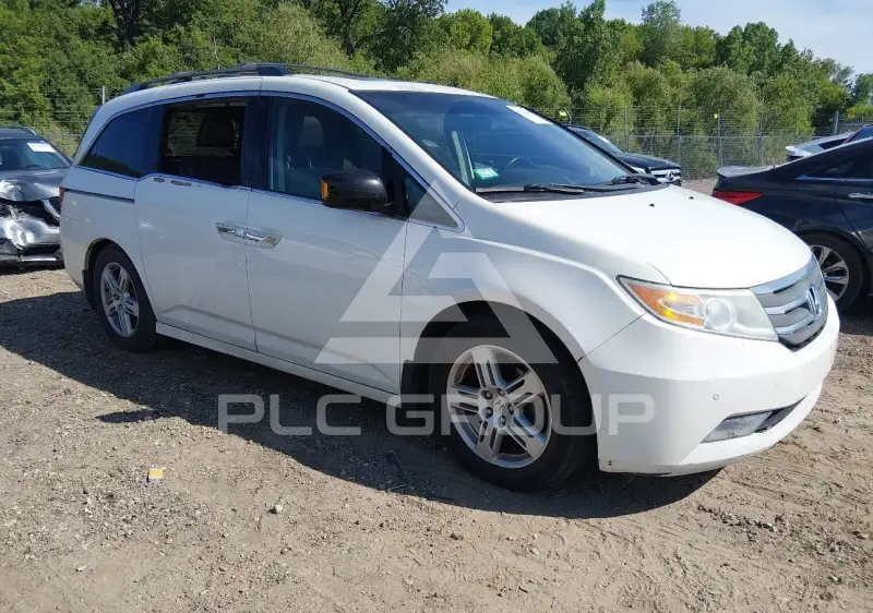 2013 Honda ODYSSEY photo