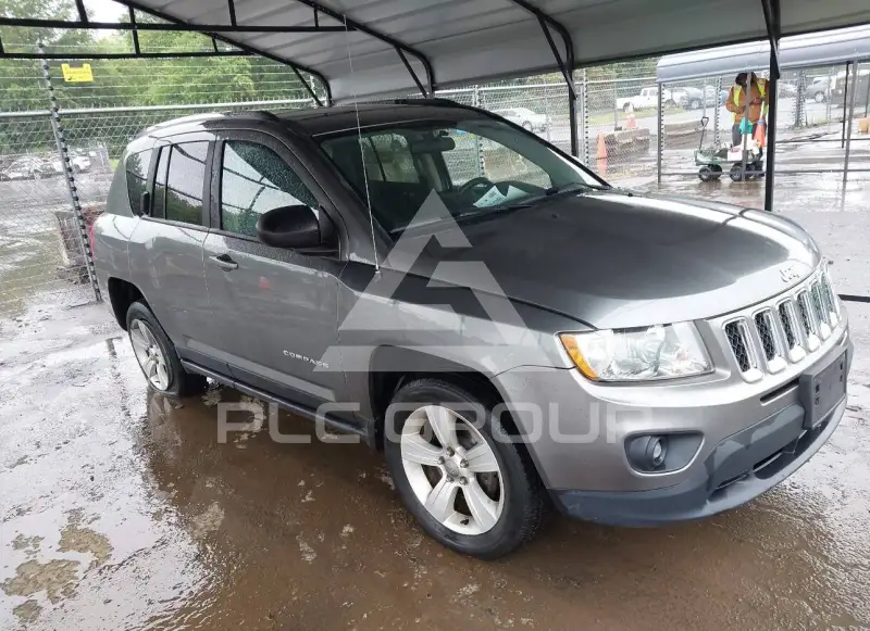 2013 Jeep COMPASS фото