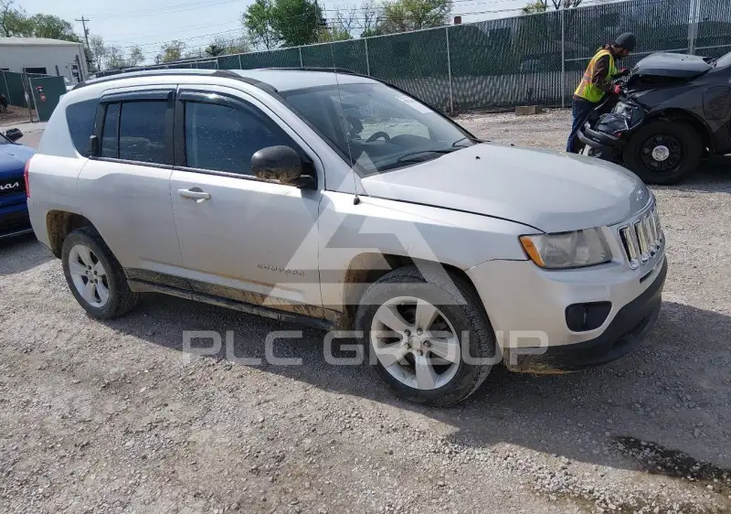 2013 Jeep COMPASS фото
