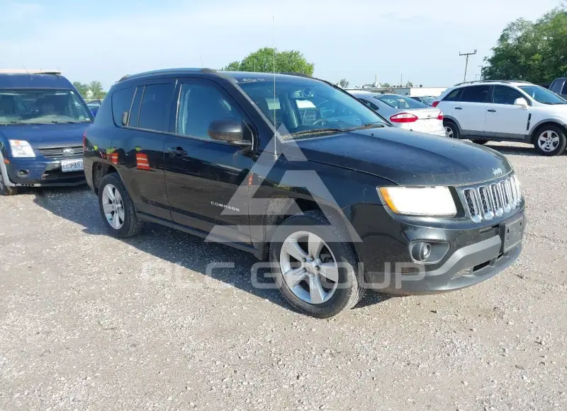2013 Jeep COMPASS photo
