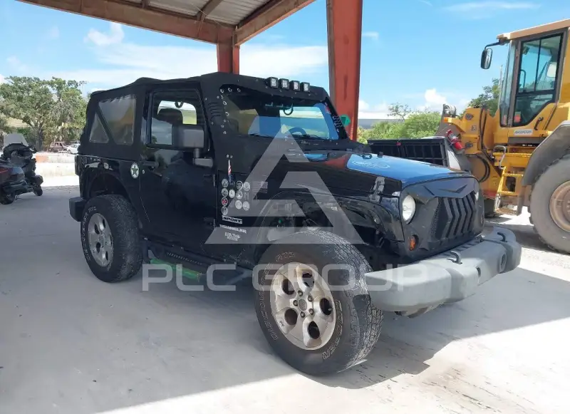 2013 Jeep WRANGLER фото