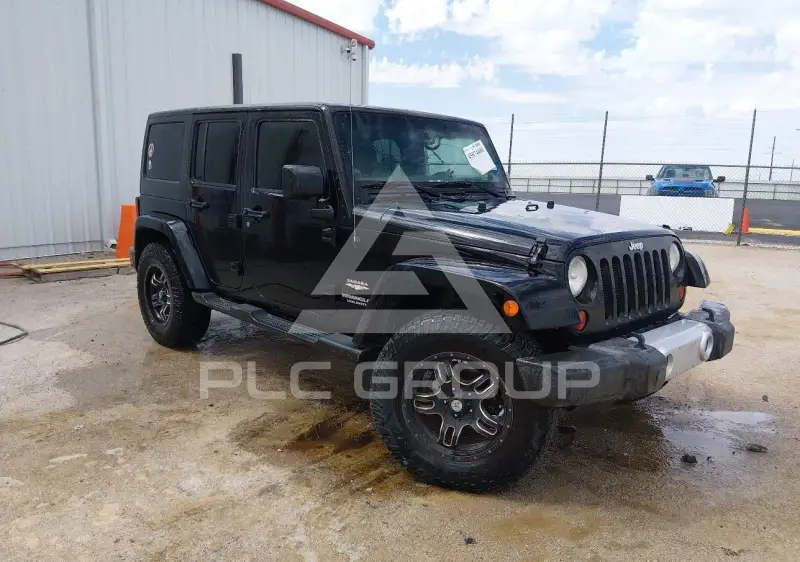 2013 Jeep WRANGLER фото