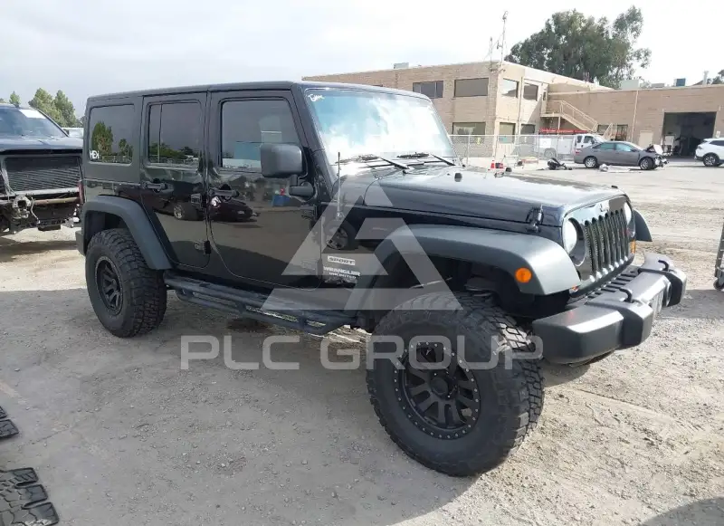 2013 Jeep WRANGLER фото