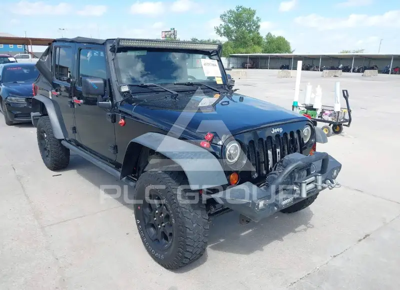 2013 Jeep WRANGLER фото