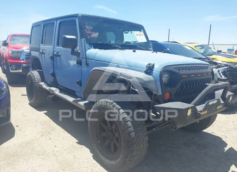 2013 Jeep WRANGLER фото