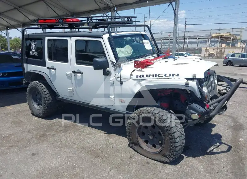 2013 Jeep WRANGLER фото