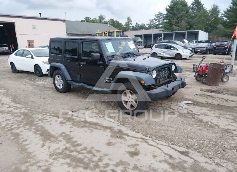 2013 Jeep WRANGLER photo