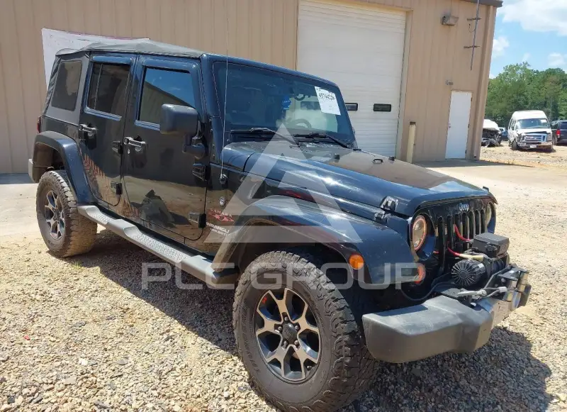 2013 Jeep WRANGLER фото