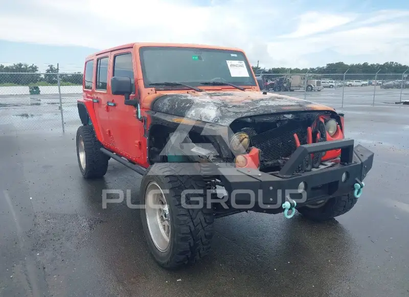 2013 Jeep WRANGLER фото