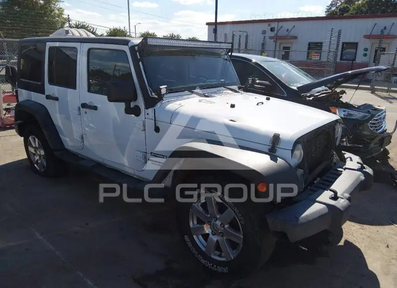 2013 Jeep WRANGLER фото