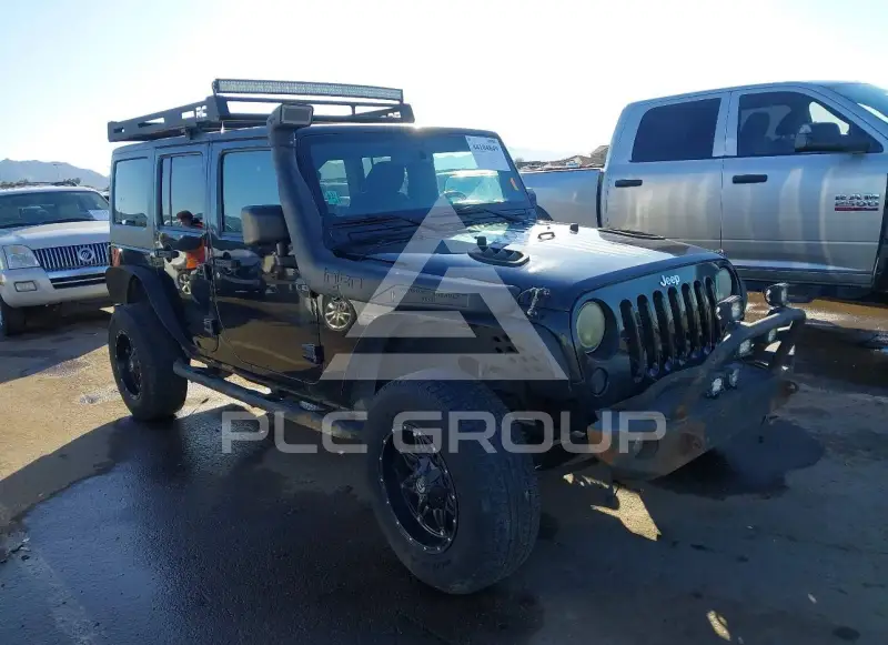 2013 Jeep WRANGLER photo