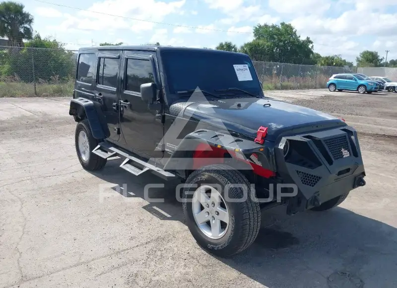 2013 Jeep WRANGLER фото