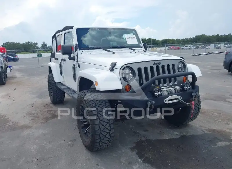 2013 Jeep WRANGLER фото