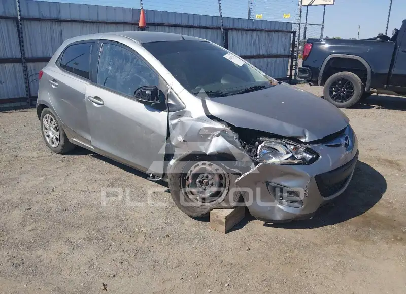 2013 Mazda 2 (Demio) photo