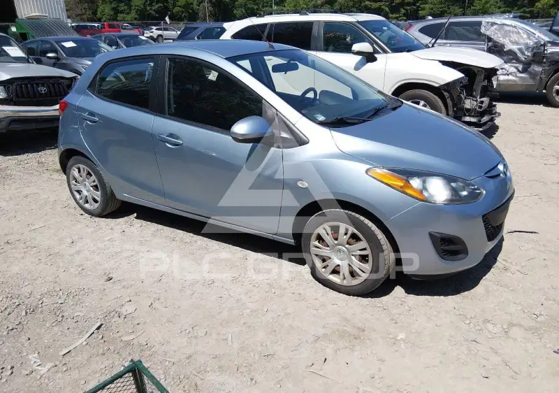 2013 Mazda 2 фото
