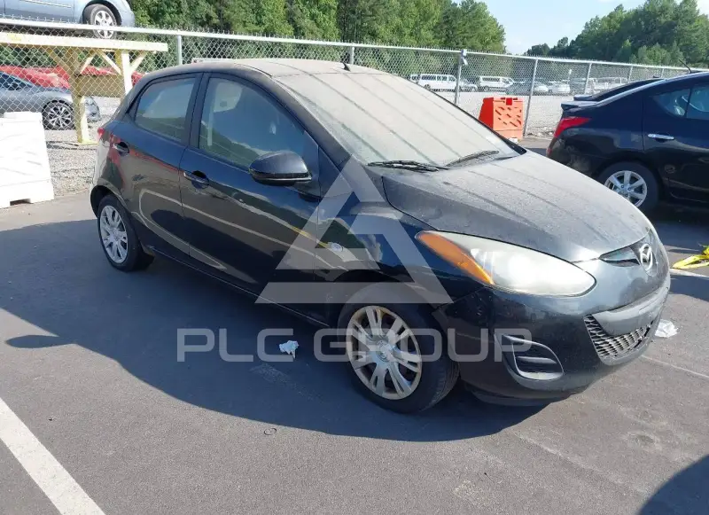 2013 Mazda 2 (Demio) photo