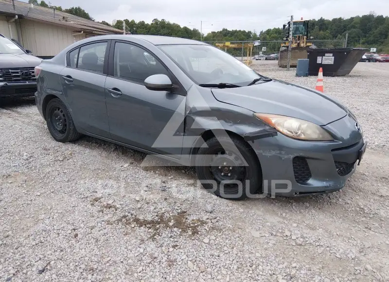 2013 Mazda 3 фото