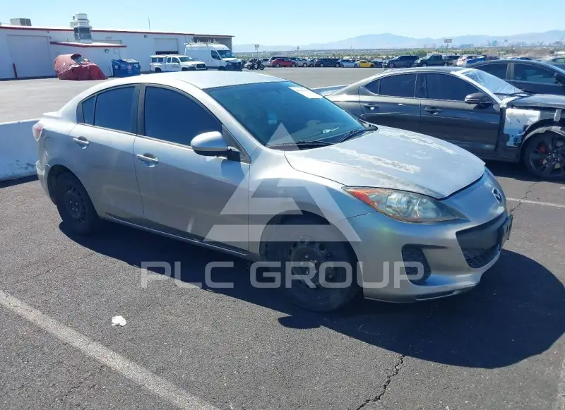 2013 Mazda 3 фото