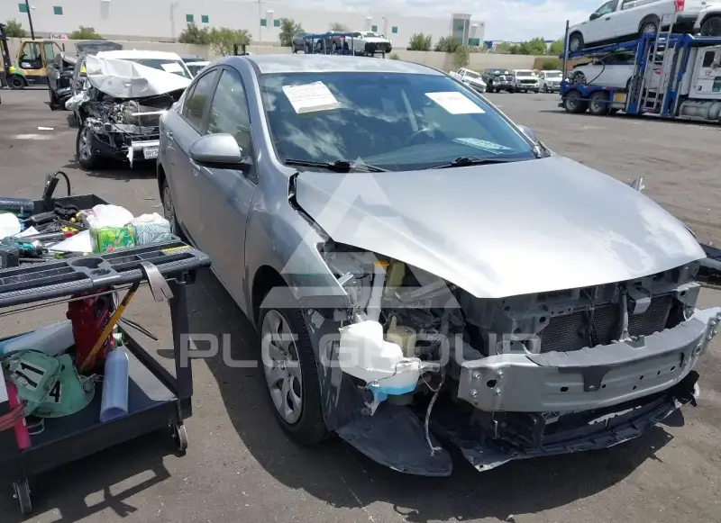 2013 Mazda 3 фото
