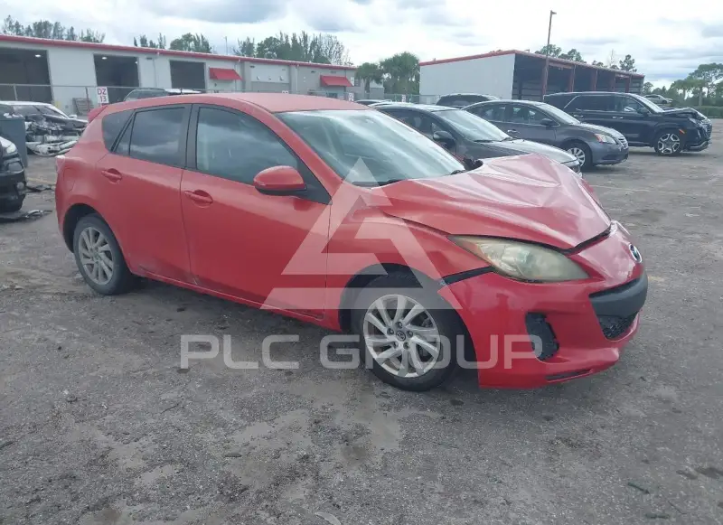 2013 Mazda 3 photo