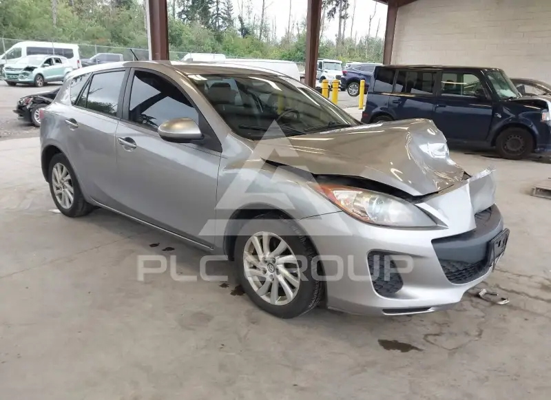 2013 Mazda 3 фото