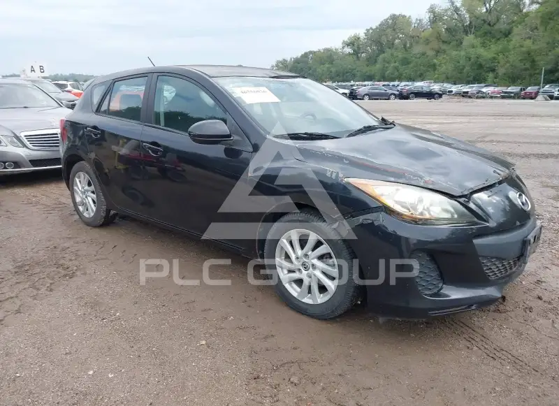 2013 Mazda 3 фото