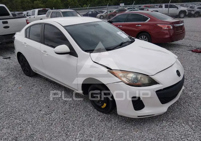 2013 Mazda 3 фото